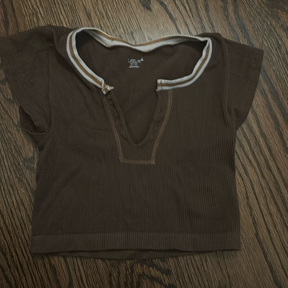 COPY - Cute every day top from urban!
